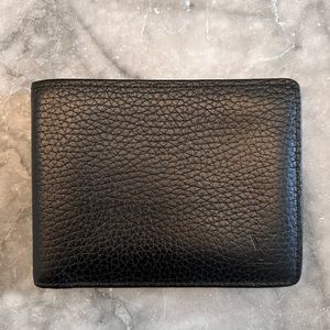Louis Vuitton pebbled Calfskin Leather Wallet